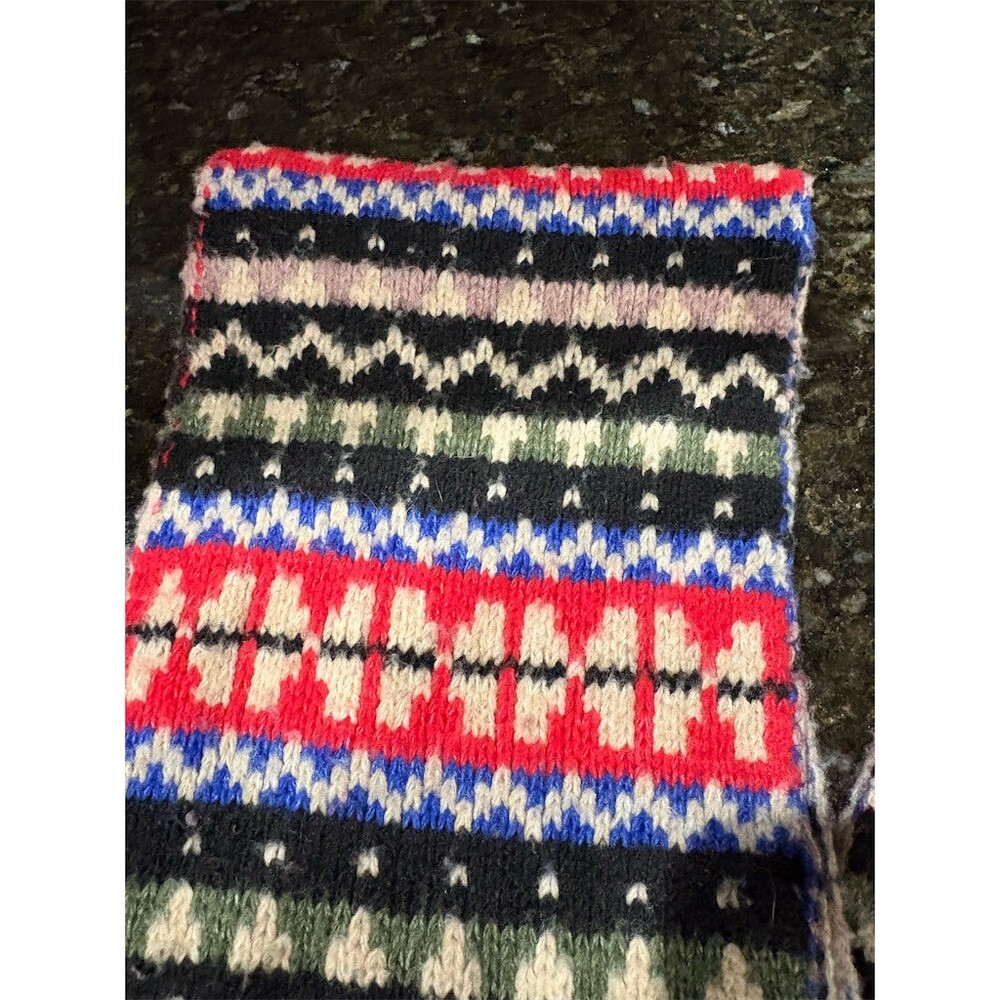 Old Navy Fair Isle Nordic Chunky Knit Scarf Unisex One Size Multicolor - Picture 2 of 4
